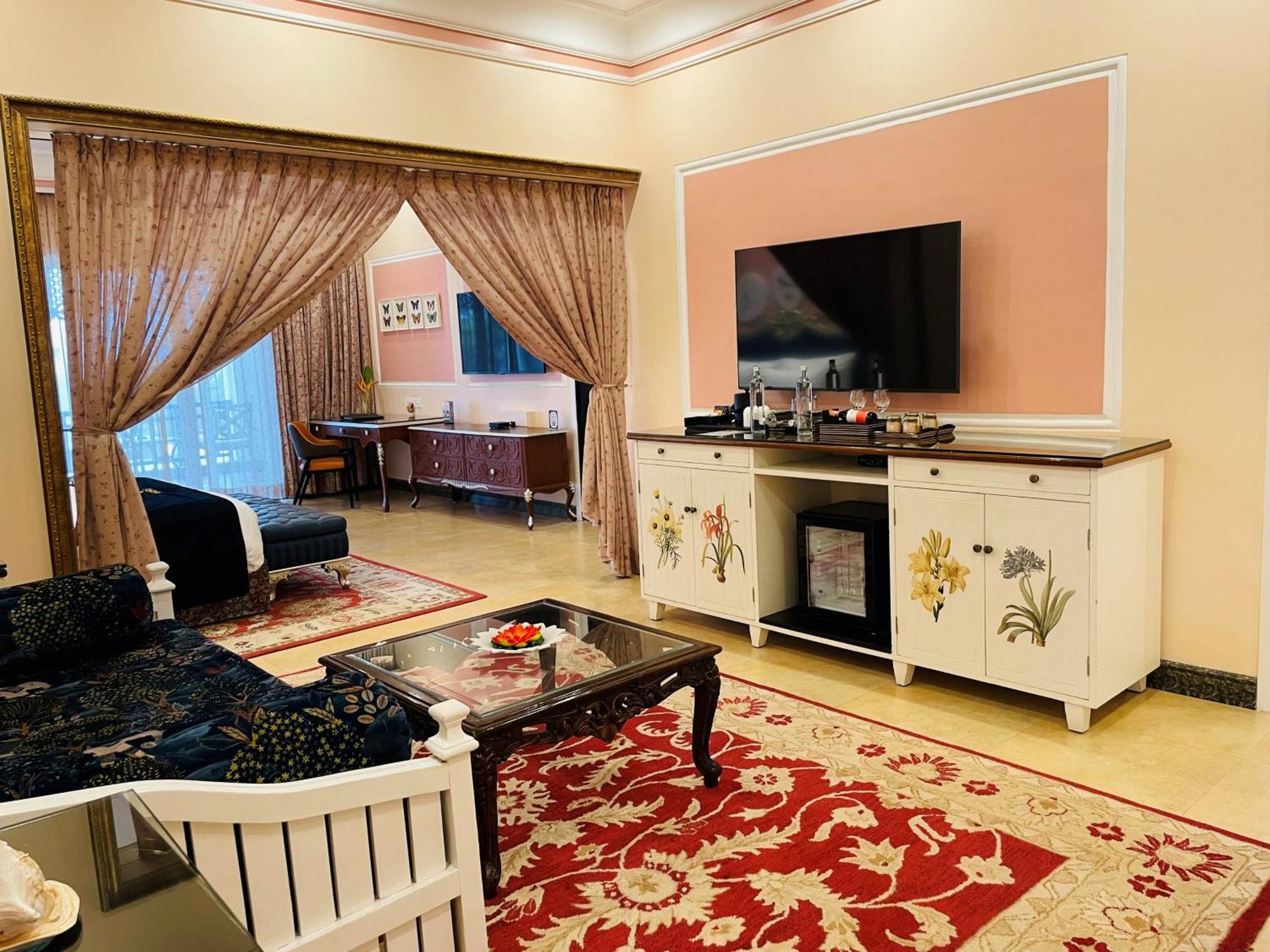 Mayfair Palm Beach Resort Gopālpur Екстериор снимка