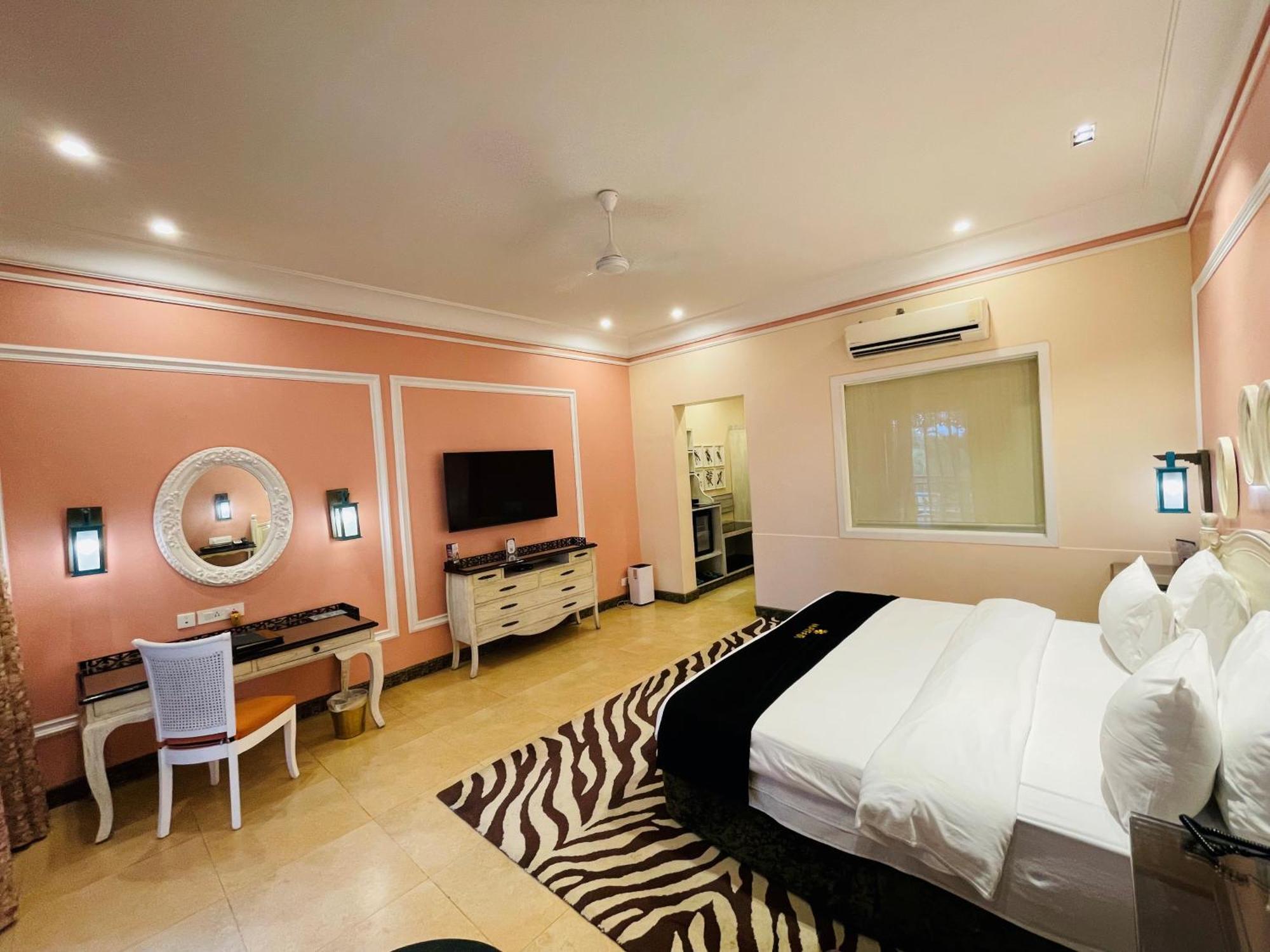 Mayfair Palm Beach Resort Gopālpur Екстериор снимка